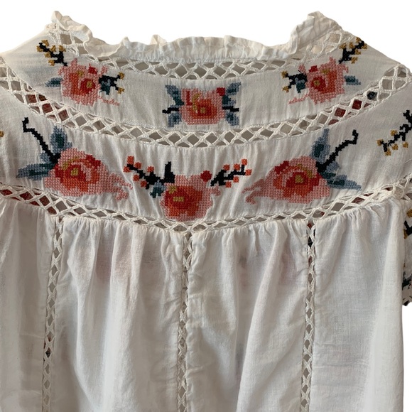Zara White Floral Embroidered Open Smocked Puff Sleeve Boho Top - Picture 5 of 10